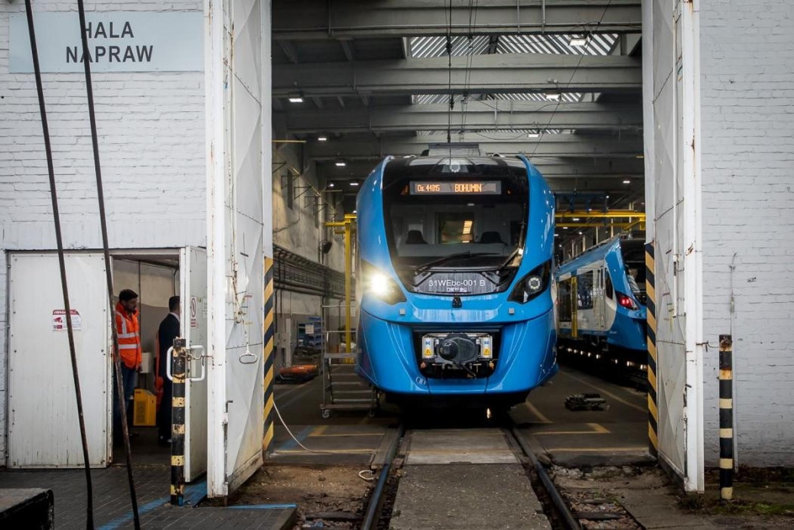 Zdjęcie w galerii na portalu naszwodzislaw.com: Na torach w regionie pojawiły się Impulsy 2 wiadomości z regionu