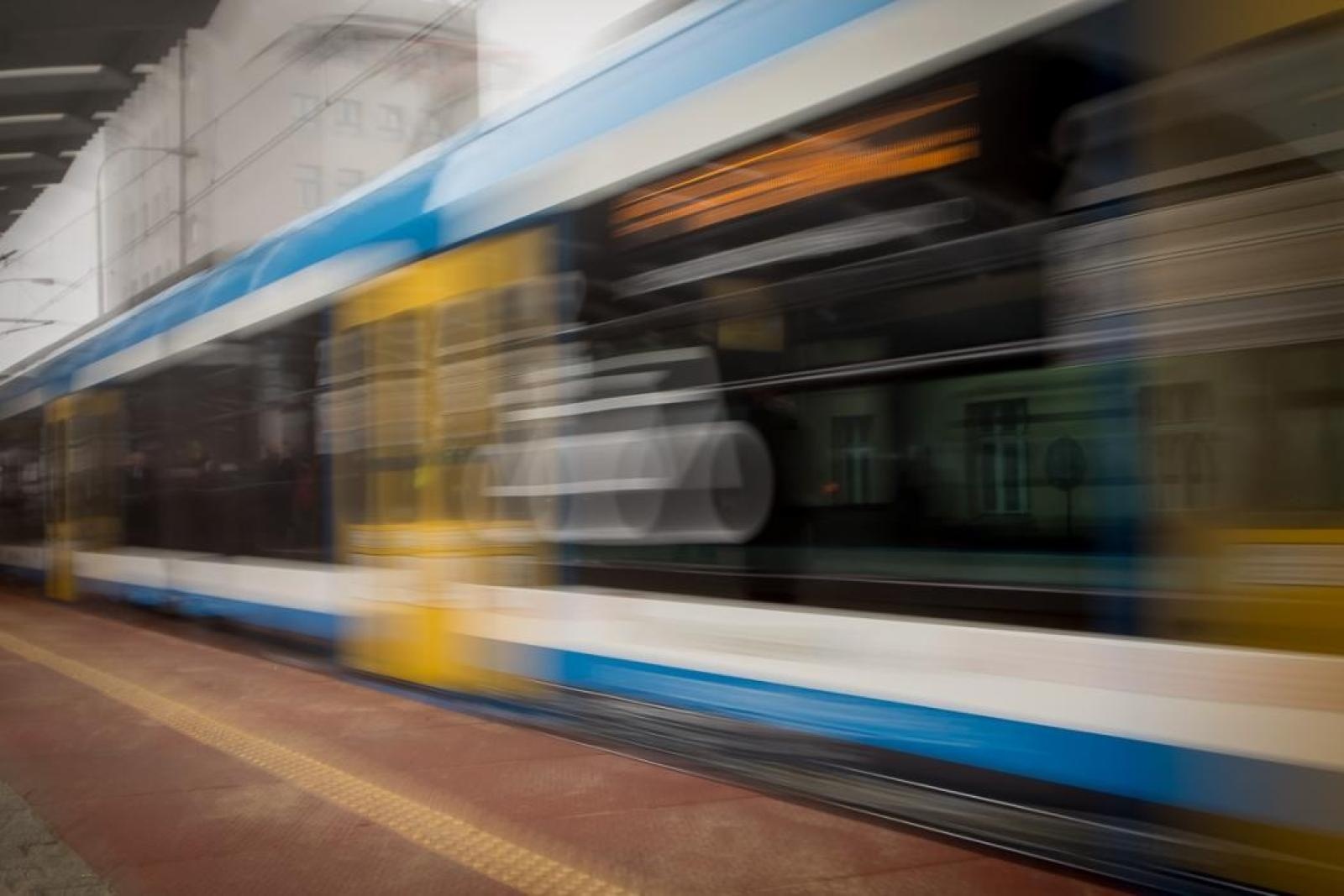 Zdjęcie w galerii na portalu naszwodzislaw.com: Na torach w regionie pojawiły się Impulsy 2 wiadomości z regionu