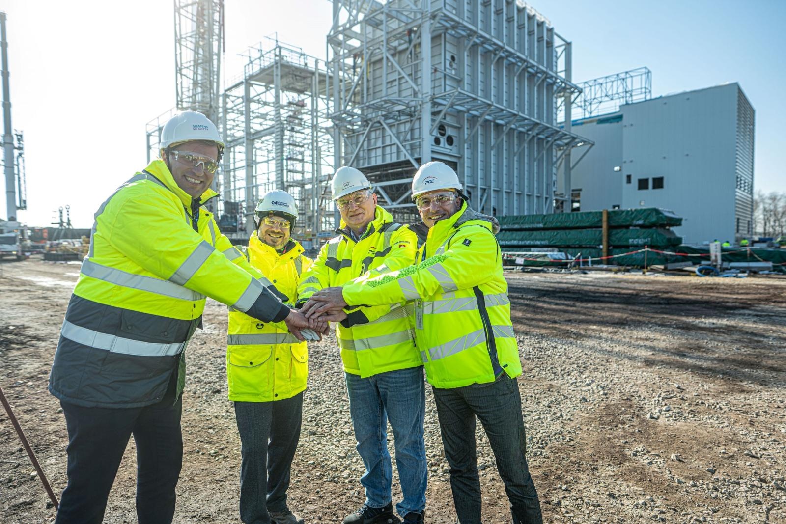 Zdjęcie w galerii na portalu naszwodzislaw.com: Milowy krok w budowie bloku gazowo-parowego PGE Nowy Rybnik wiadomości z regionu