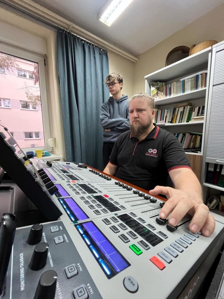 Zdjęcie w galerii na portalu naszwodzislaw.com: Zawodowy Debiut - 126 uczniów na drodze do kariery zawodowej wiadomości z regionu