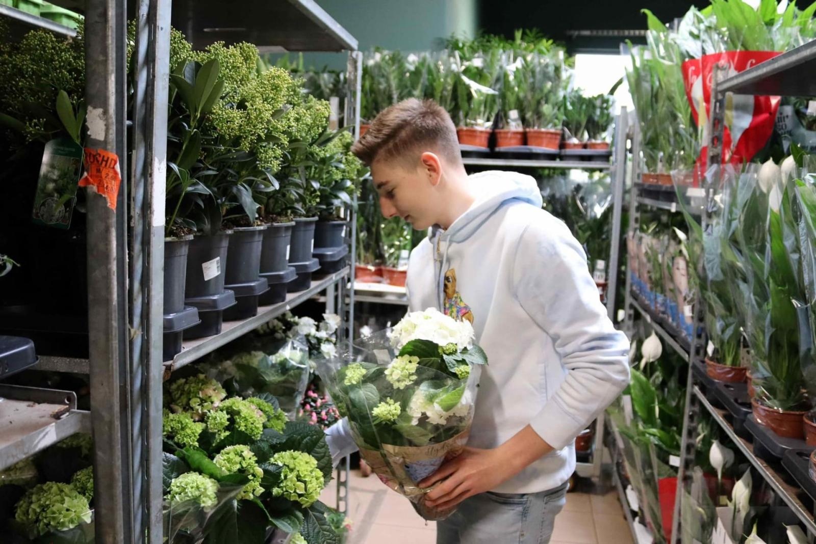 Zdjęcie w galerii na portalu naszwodzislaw.com: Zawodowy Debiut - 126 uczniów na drodze do kariery zawodowej wiadomości z regionu