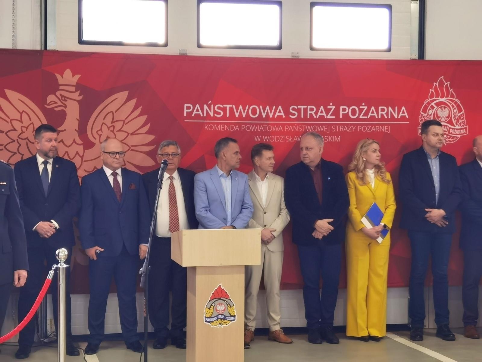 Zdjęcie w galerii na portalu naszwodzislaw.com: Podsumowania, podziękowania i ślubowania. Narada roczna u strażaków wiadomości z regionu