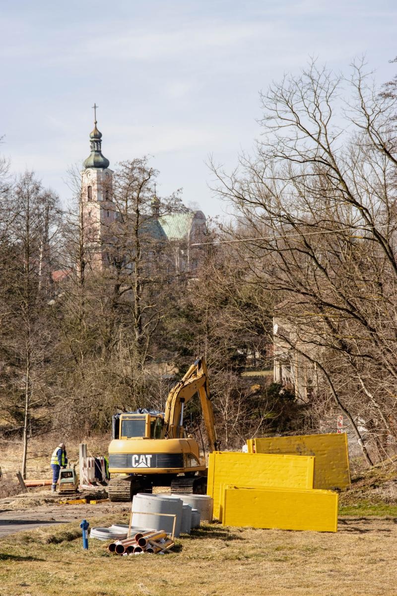 Zdjęcie w galerii na portalu naszwodzislaw.com: Rozpoczęła się budowa kanalizacji na ul. Chełmońskiego wiadomości z regionu