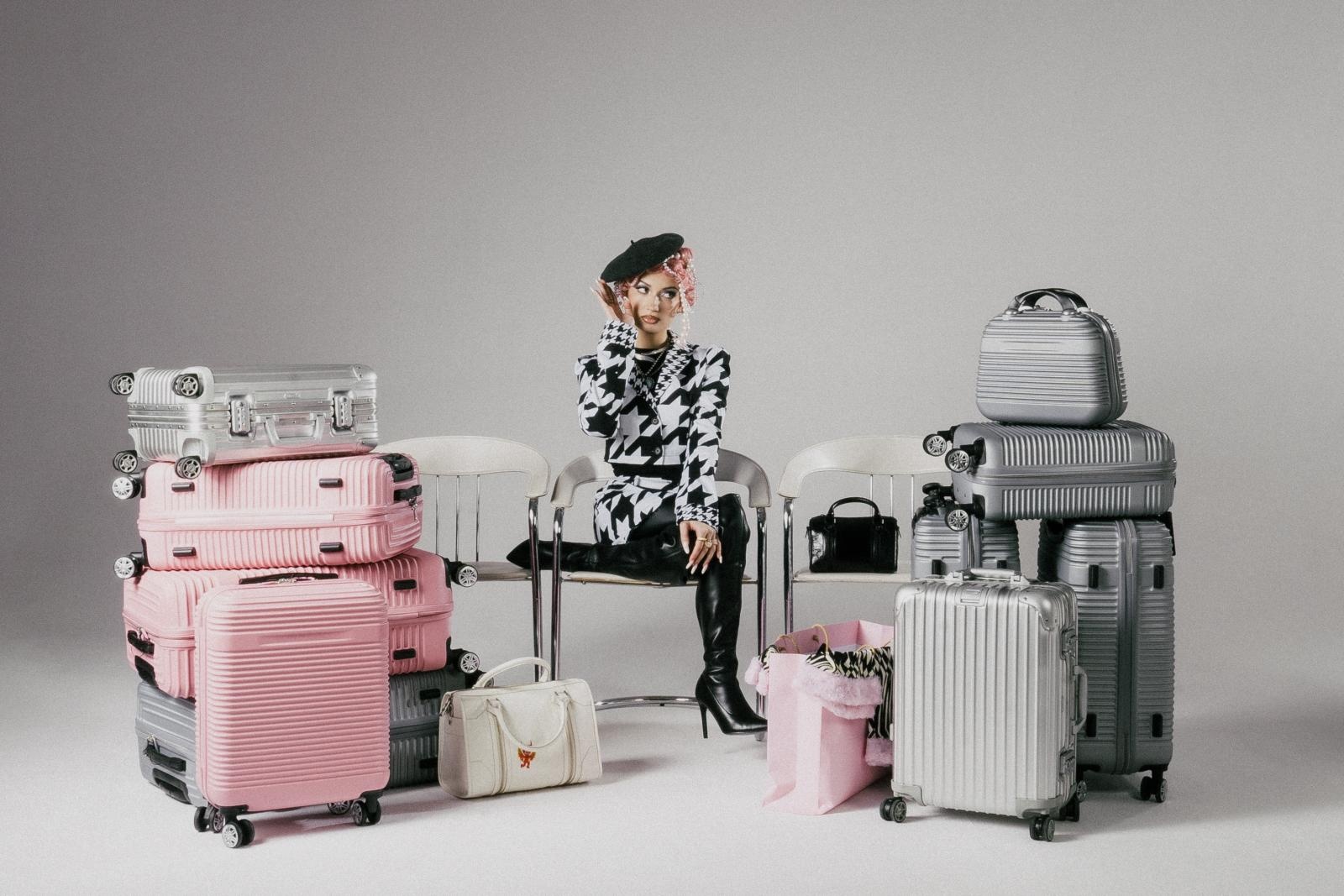 Zdjęcie w galerii na portalu naszwodzislaw.com: Poznaj gwiazdy Dni Miasta Wodzisławia Śląskiego i NMNZ wiadomości z regionu