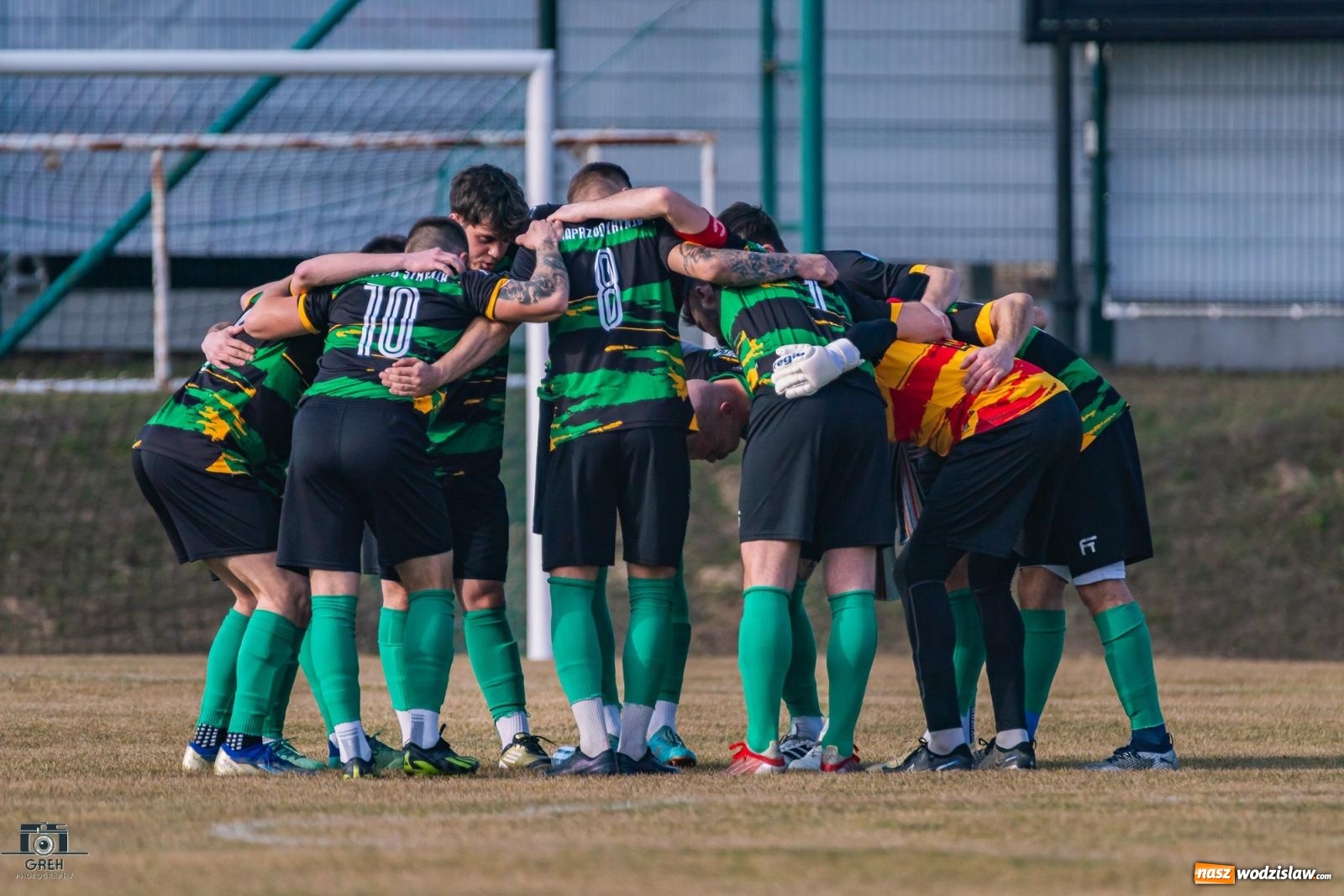 Zdjęcie w galerii na portalu naszwodzislaw.com: Naprzód Syrynia bez punktów w inauguracyjnym meczu rundy wiosennej [FOTO] wiadomości z regionu