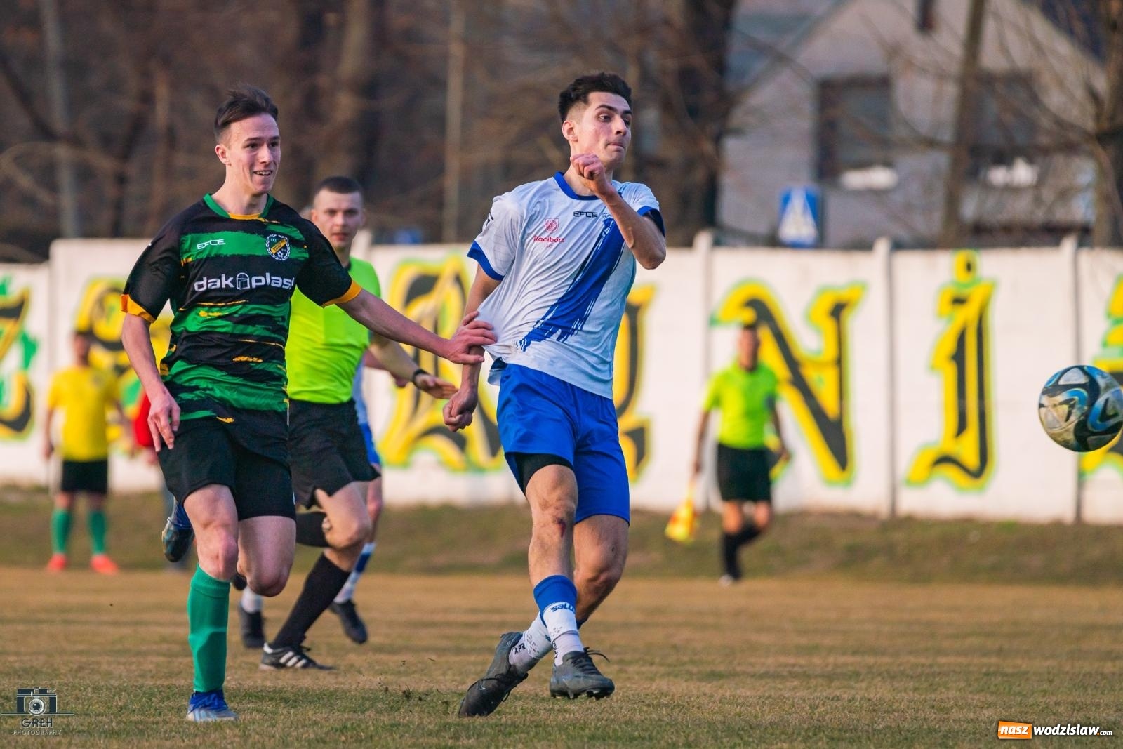 Zdjęcie w galerii na portalu naszwodzislaw.com: Naprzód Syrynia bez punktów w inauguracyjnym meczu rundy wiosennej [FOTO] wiadomości z regionu
