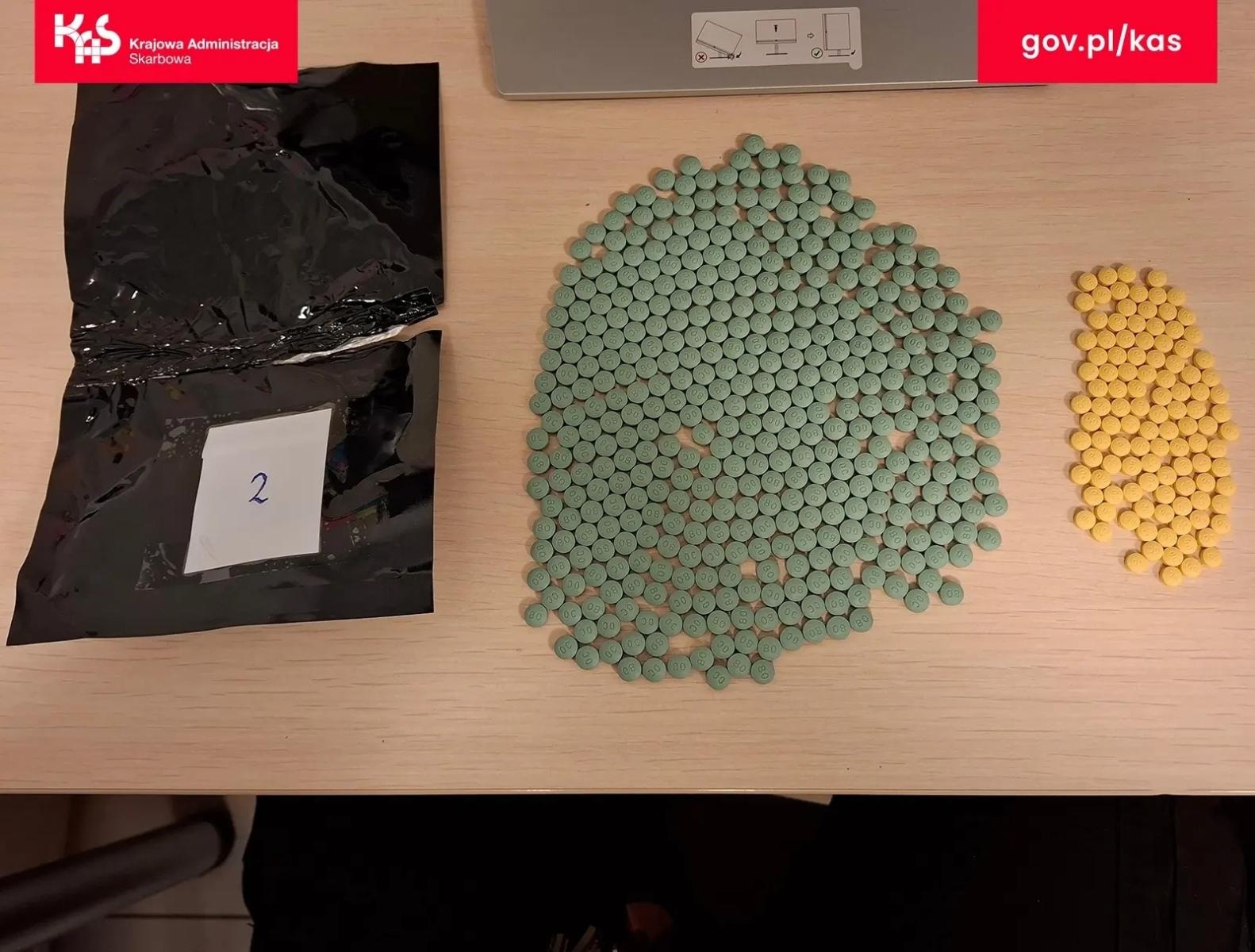 Zdjęcie w galerii na portalu naszwodzislaw.com: KAS wykryła oksykodon ukryty w kierownicy. Pomogli Kodi i spektrometr wiadomości z regionu