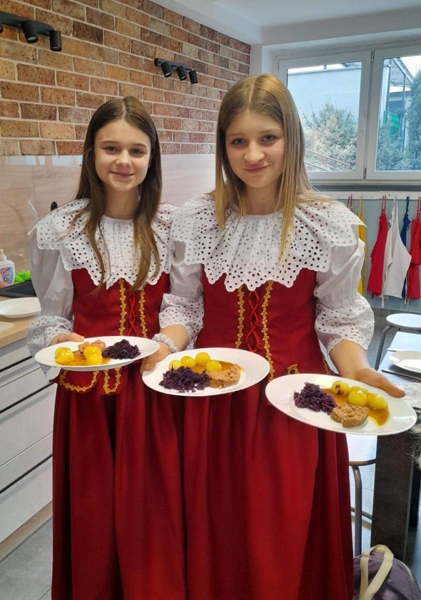 Zdjęcie w galerii na portalu naszwodzislaw.com: Razem dla małej ojczyzny. Podsumowanie projektu wiadomości z regionu