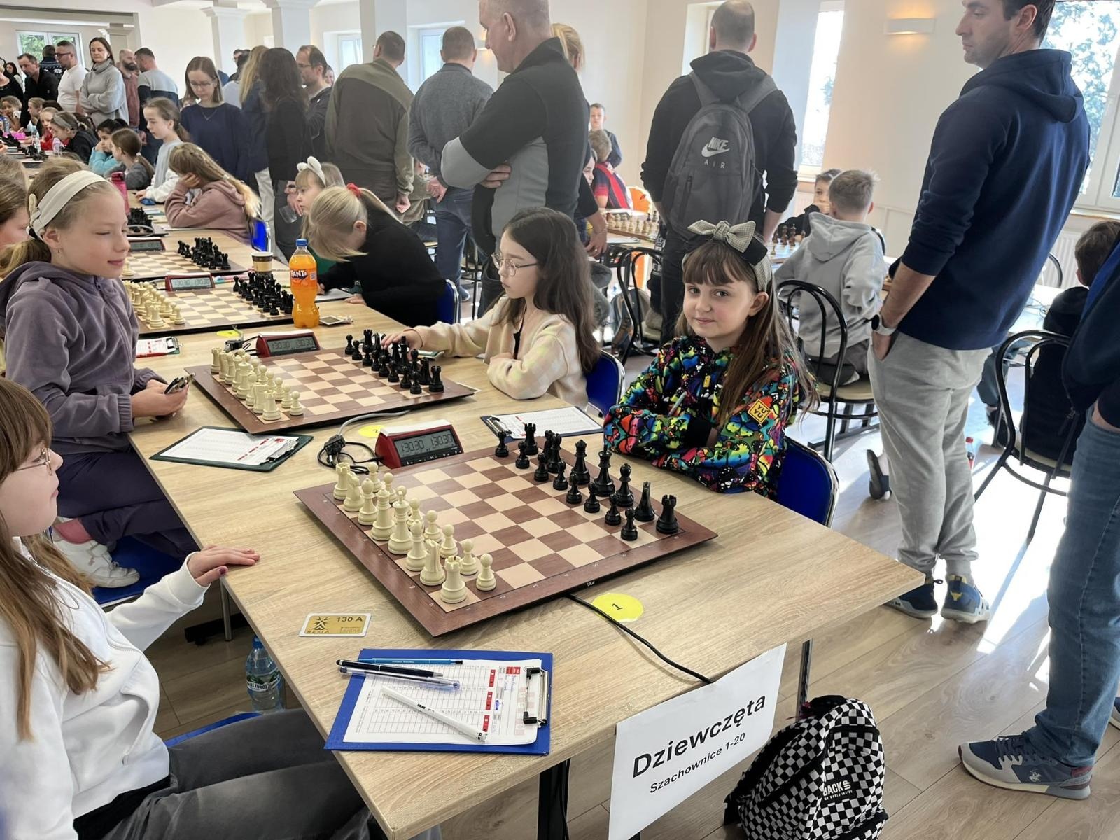 Zdjęcie w galerii na portalu naszwodzislaw.com: Brąz Julii Szczurek na szachowych mistrzostwach Polski młodzików do lat 10 wiadomości z regionu
