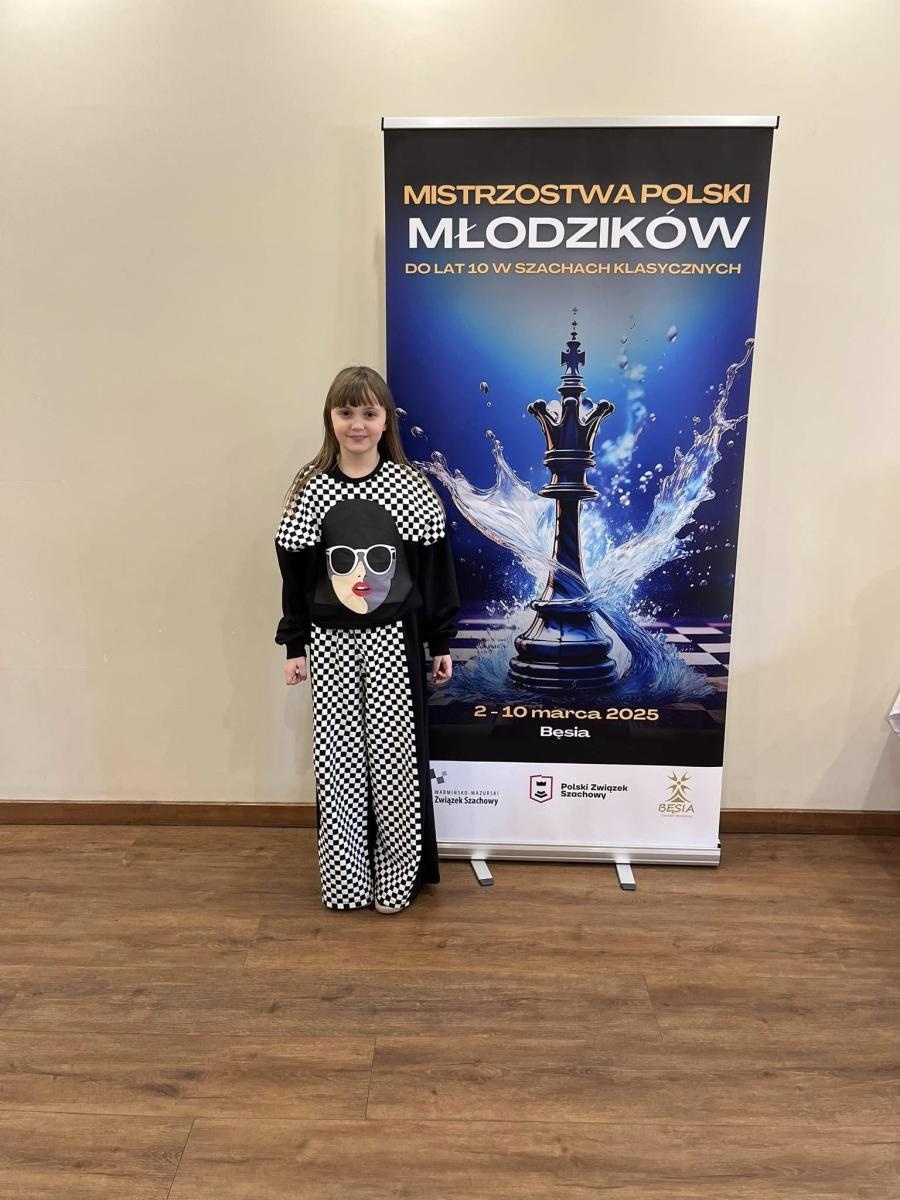 Zdjęcie w galerii na portalu naszwodzislaw.com: Brąz Julii Szczurek na szachowych mistrzostwach Polski młodzików do lat 10 wiadomości z regionu