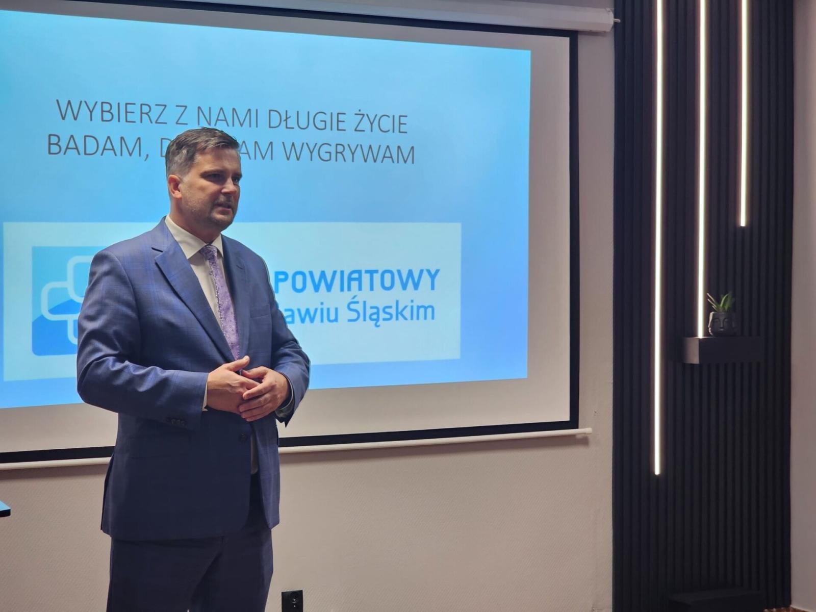 Zdjęcie w galerii na portalu naszwodzislaw.com: Profilaktyka raka piersi i nie tylko. Pierwsze spotkanie cyklu za nami wiadomości z regionu