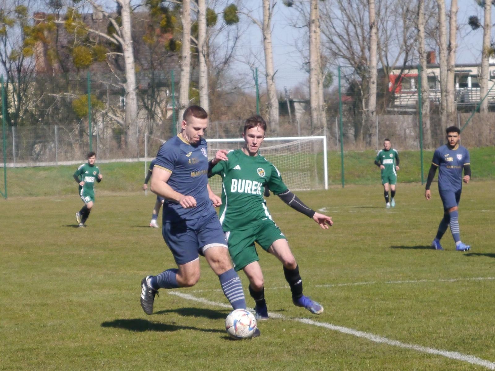 Zdjęcie w galerii na portalu naszwodzislaw.com: Naprzód Syrynia wiosną bez punktów [FOTO] wiadomości z regionu