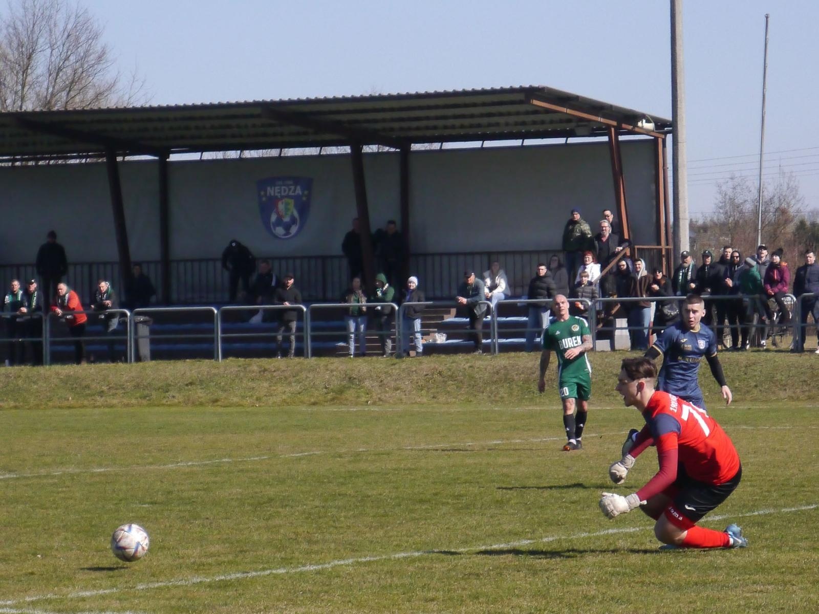 Zdjęcie w galerii na portalu naszwodzislaw.com: Naprzód Syrynia wiosną bez punktów [FOTO] wiadomości z regionu