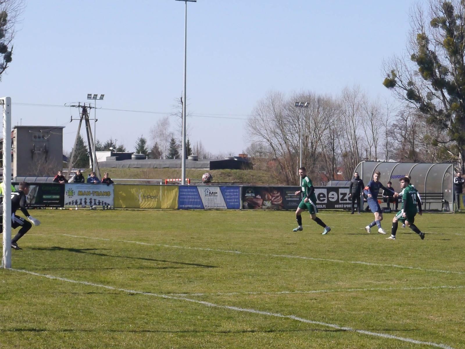Zdjęcie w galerii na portalu naszwodzislaw.com: Naprzód Syrynia wiosną bez punktów [FOTO] wiadomości z regionu