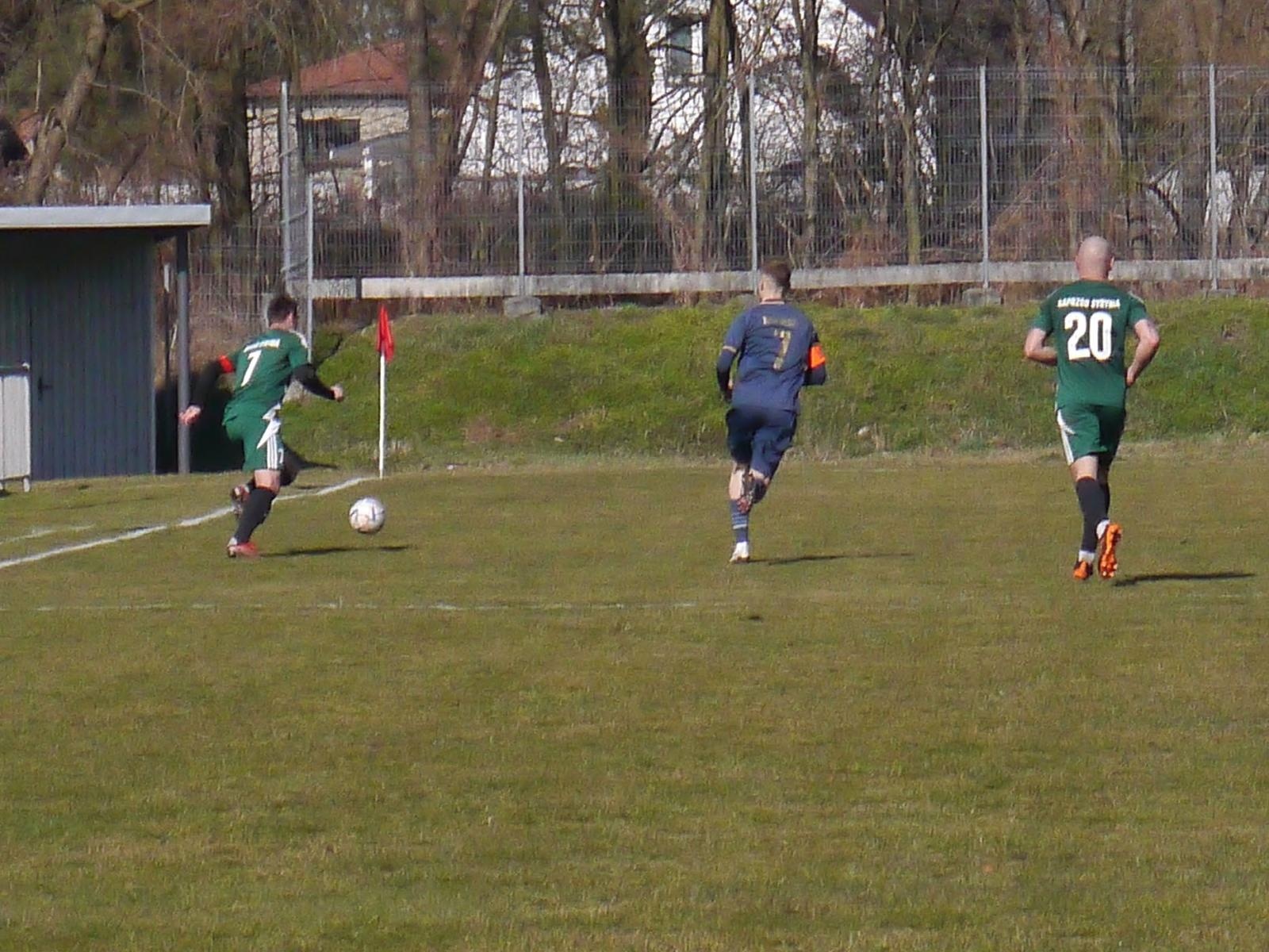 Zdjęcie w galerii na portalu naszwodzislaw.com: Naprzód Syrynia wiosną bez punktów [FOTO] wiadomości z regionu