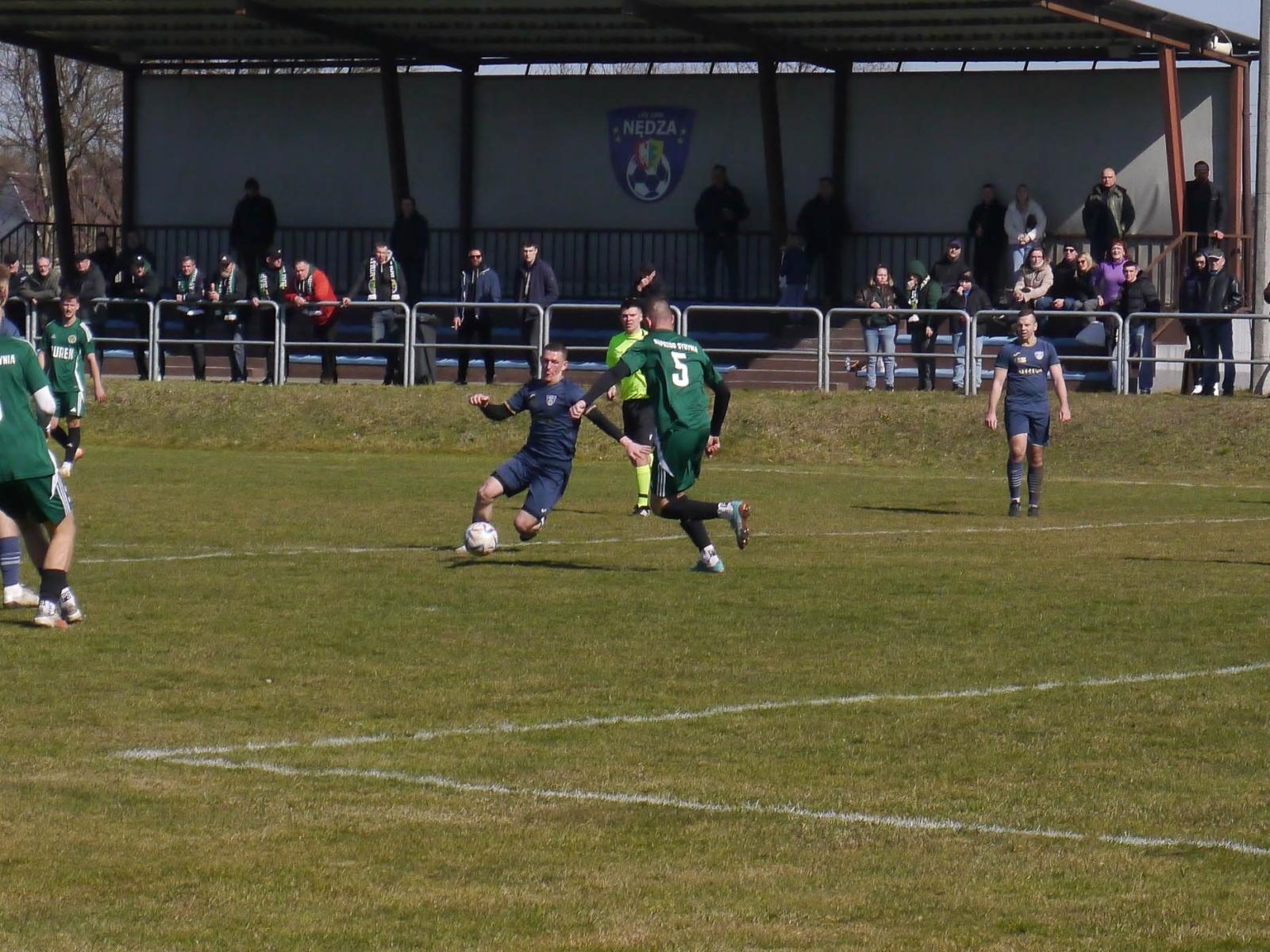 Zdjęcie w galerii na portalu naszwodzislaw.com: Naprzód Syrynia wiosną bez punktów [FOTO] wiadomości z regionu