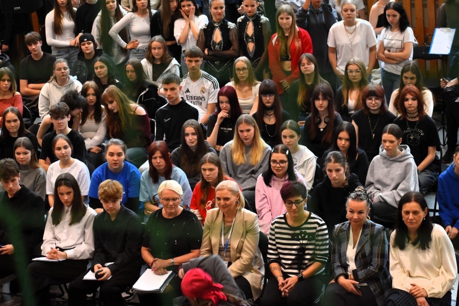 Zdjęcie w galerii na portalu naszwodzislaw.com: XV Koncert Charytatywny w Ekonomiku. Grali dla Nadii wiadomości z regionu