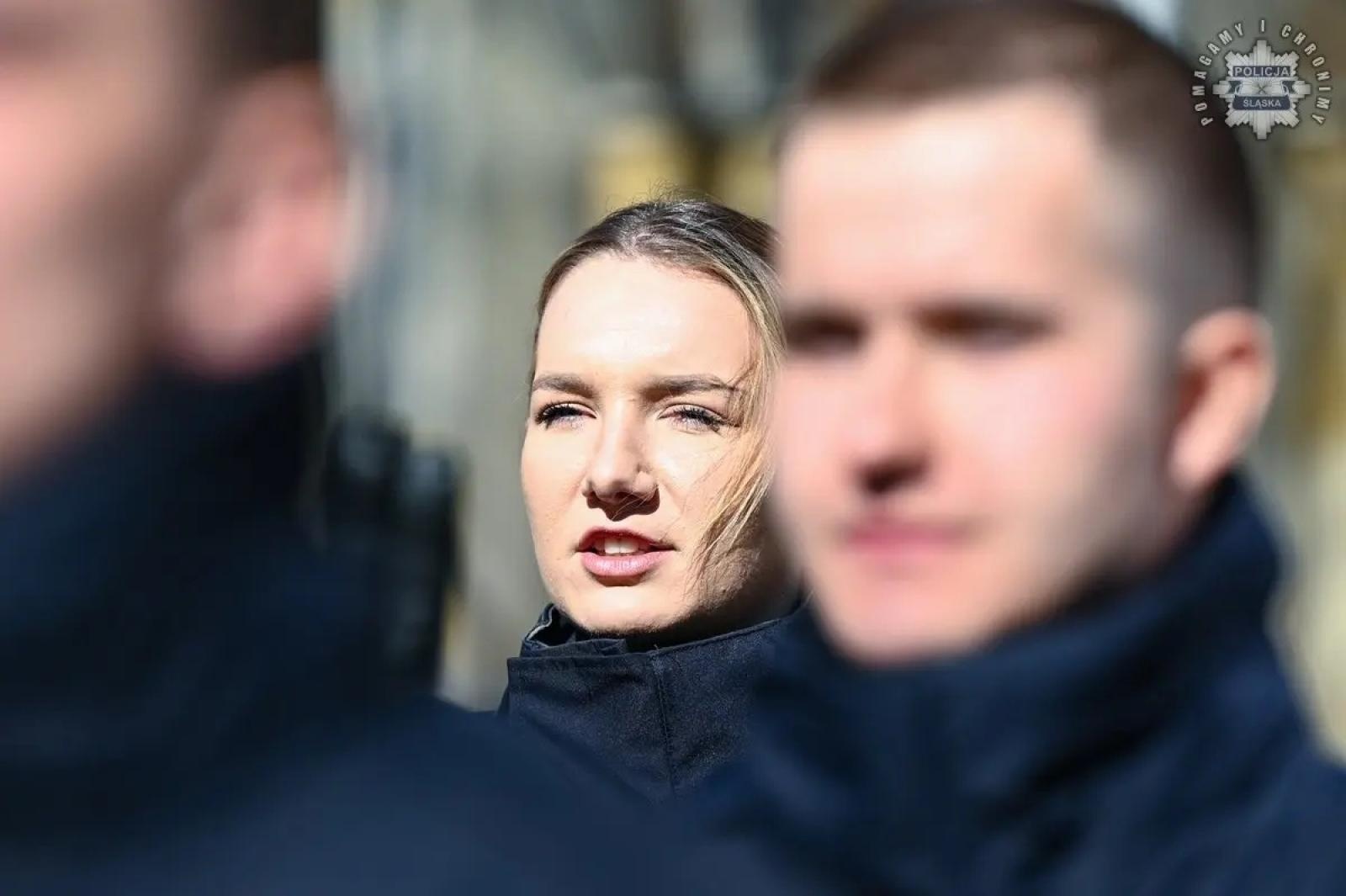 Zdjęcie w galerii na portalu naszwodzislaw.com: Nowi policjanci złożyli rotę ślubowania  wiadomości z regionu