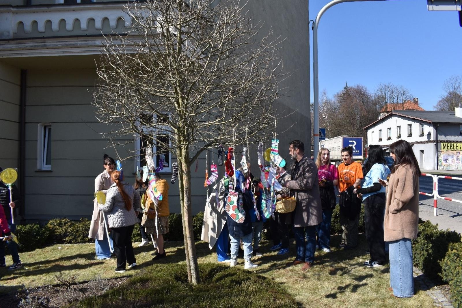 Zdjęcie w galerii na portalu naszwodzislaw.com: Dzień Zespołu Downa w starostwie [FOTO] wiadomości z regionu