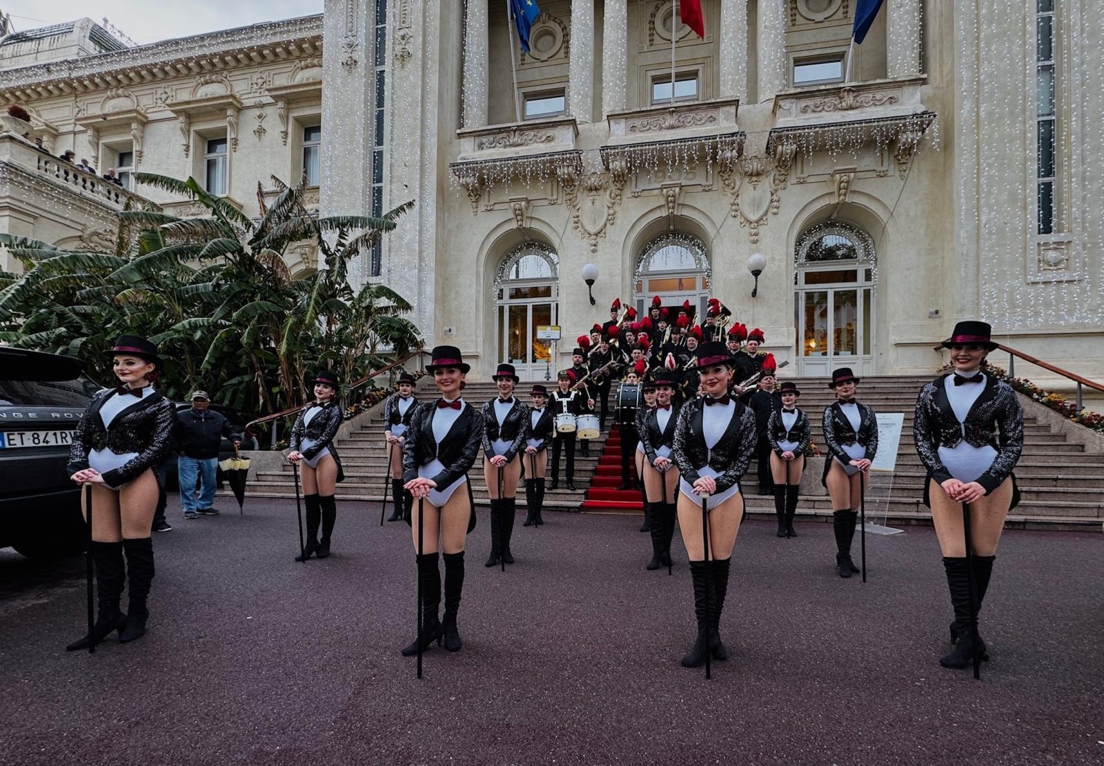 Zdjęcie w galerii na portalu naszwodzislaw.com: Wyjazd zespołu Sukces oraz Orkiestry KWK Rydułtowy do Włoskiej miejscowości San Remo na Festiwal Kwiatów Festiwal Di Flore wiadomości z regionu