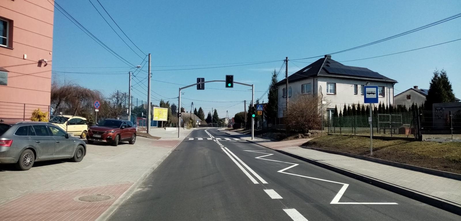 Zdjęcie w galerii na portalu naszwodzislaw.com: Kolejny etap przebudowy ul. 1 Maja w Gołkowicach zakończony wiadomości z regionu