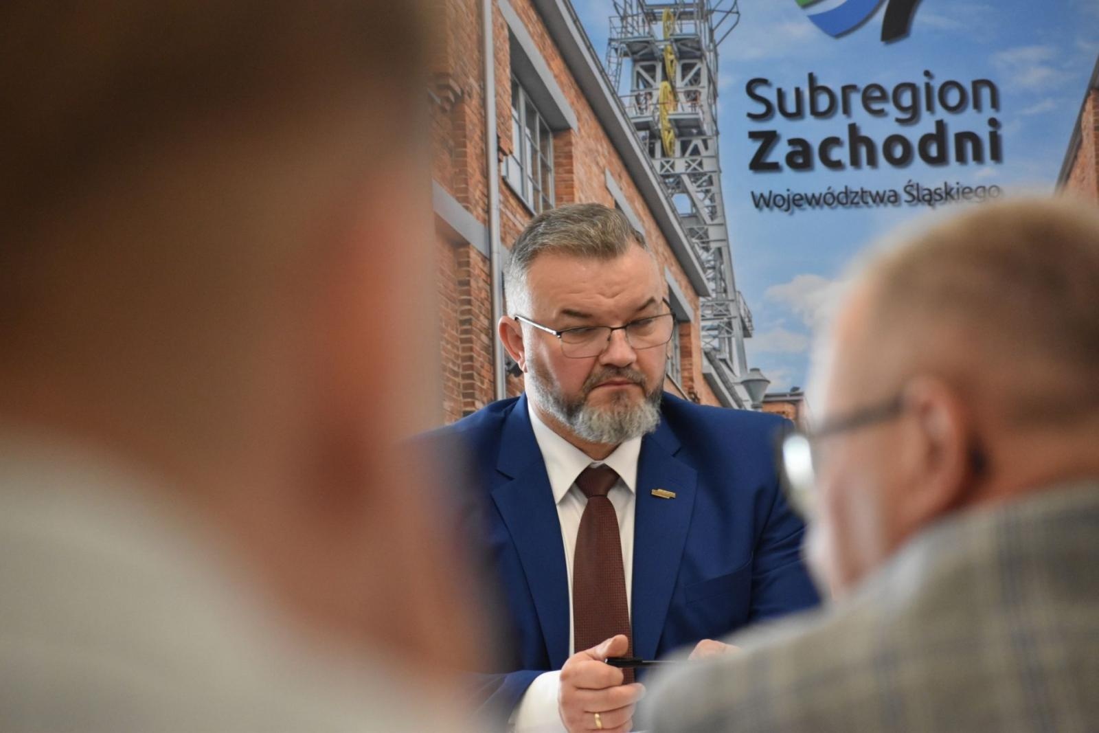 Zdjęcie w galerii na portalu naszwodzislaw.com: Zgromadzenie Ogólne Związku Gmin i Powiatów Subregionu Zachodniego Województwa Śląskiego wiadomości z regionu