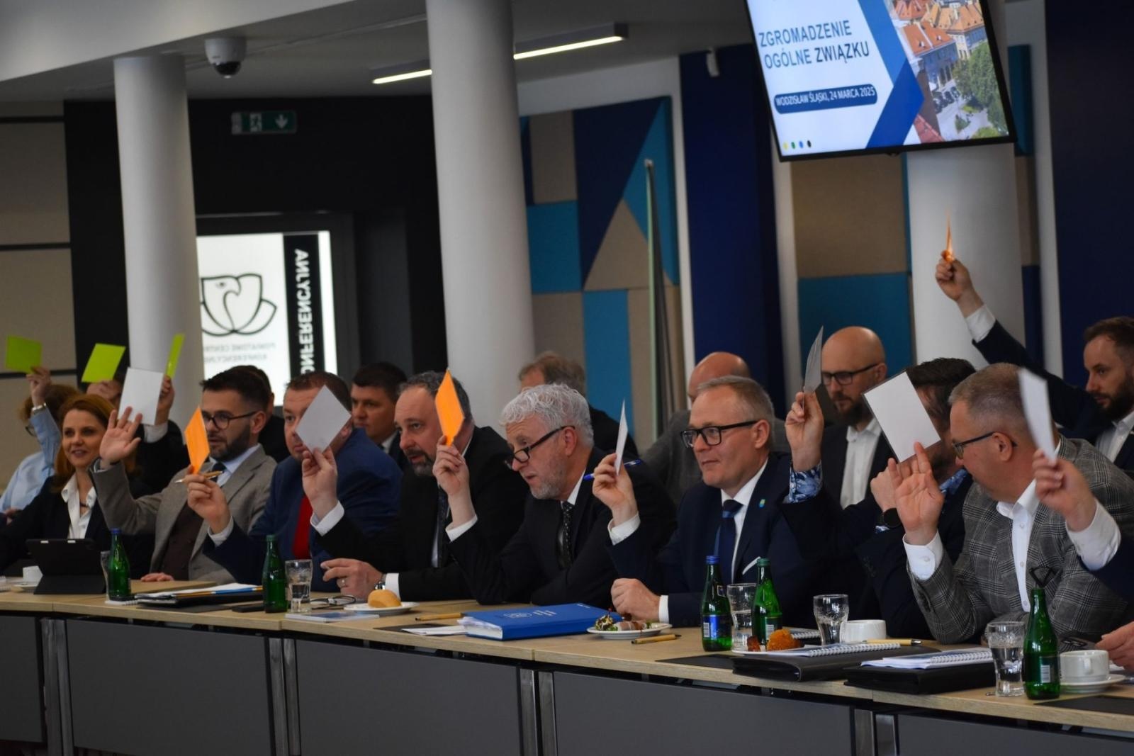 Zdjęcie w galerii na portalu naszwodzislaw.com: Zgromadzenie Ogólne Związku Gmin i Powiatów Subregionu Zachodniego Województwa Śląskiego wiadomości z regionu