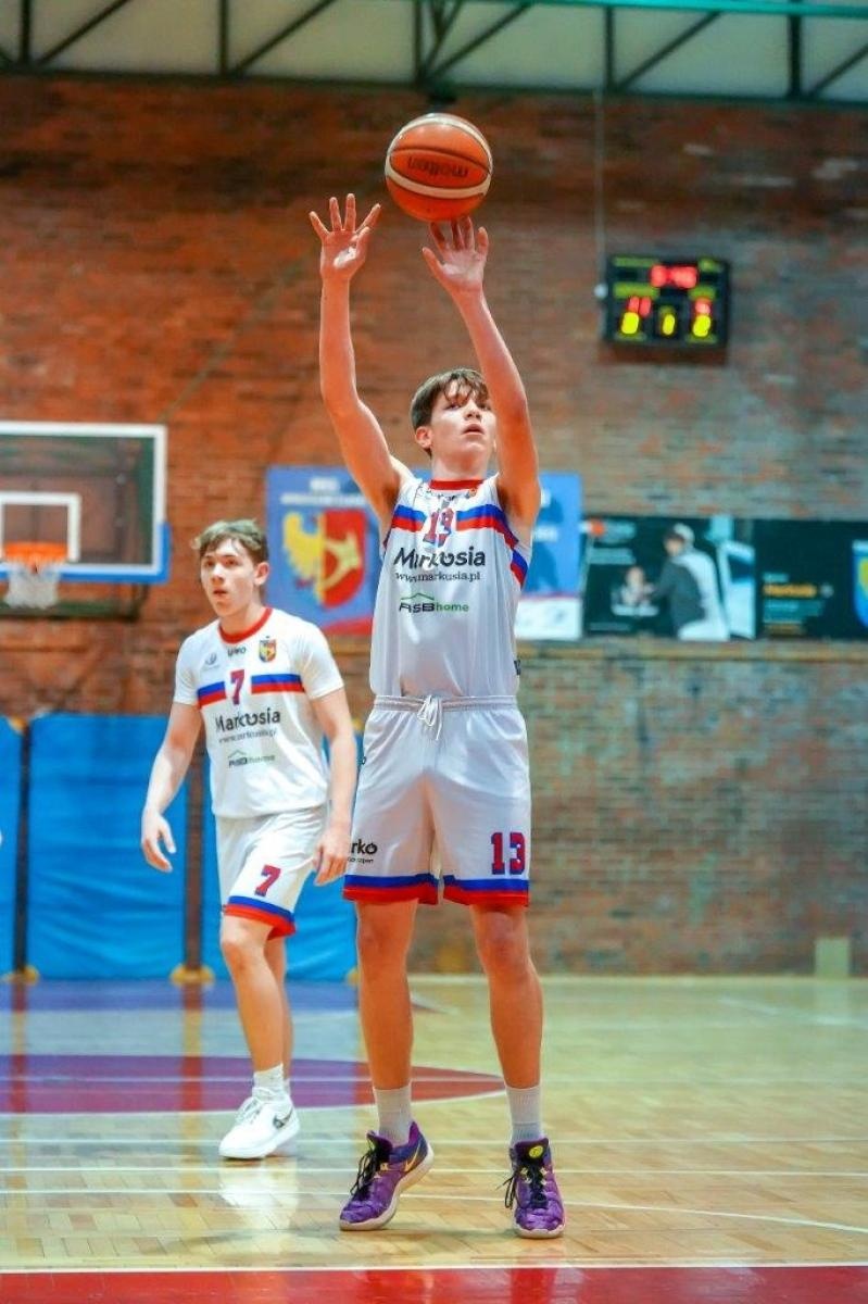 Zdjęcie w galerii na portalu naszwodzislaw.com: Koszykarze MKS Wodzisław Śląski powalczą o brązowy medal wiadomości z regionu