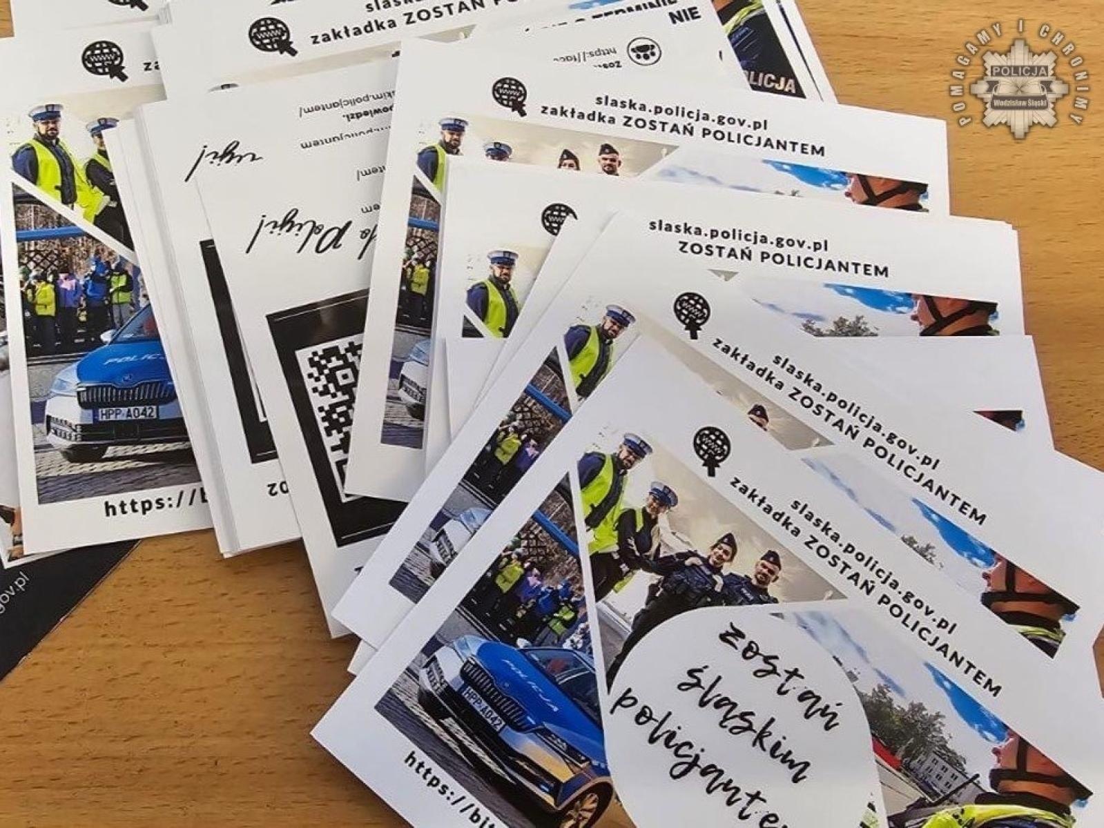 Zdjęcie w galerii na portalu naszwodzislaw.com: Kadeci wspierani przez policjantów zachęcali ósmoklasistów do wyboru klasy mundurowej wiadomości z regionu