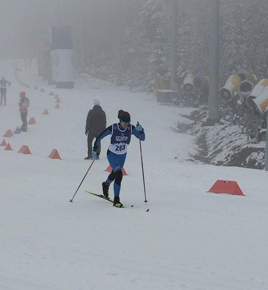 Zdjęcie w galerii na portalu naszwodzislaw.com: Oliwia Witek na podium międzynarodowych zawodów FIS RACE na Kubalonce wiadomości z regionu
