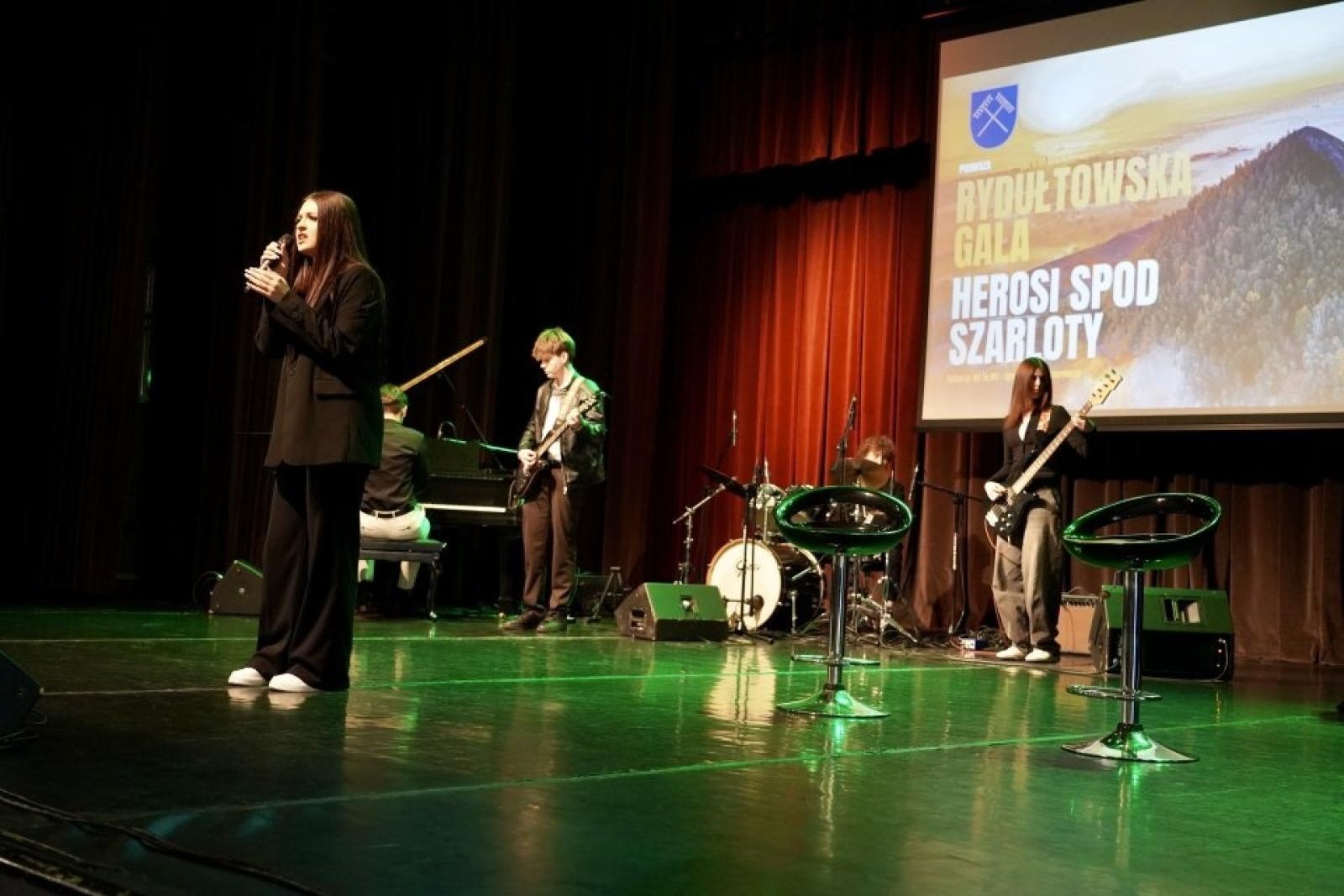 Zdjęcie w galerii na portalu naszwodzislaw.com: Rydułtowska gala Herosów Spod Szarloty za nami [FOTO] wiadomości z regionu