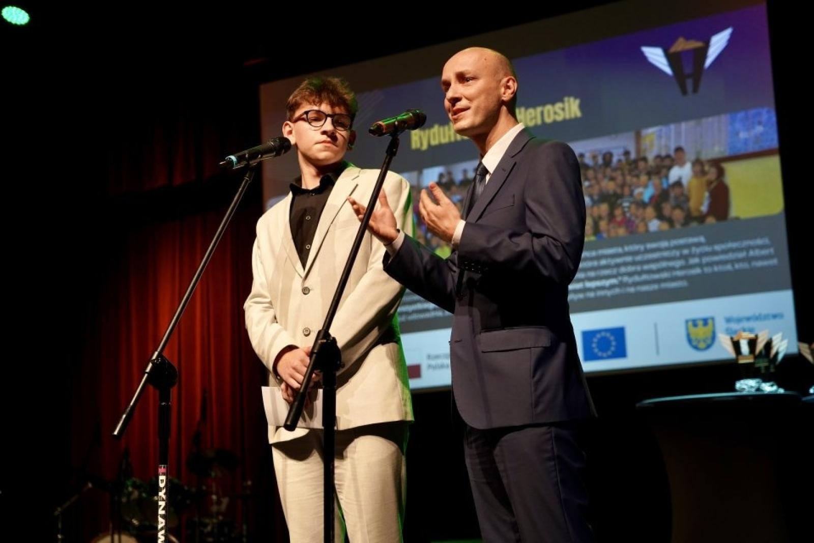 Zdjęcie w galerii na portalu naszwodzislaw.com: Rydułtowska gala Herosów Spod Szarloty za nami [FOTO] wiadomości z regionu