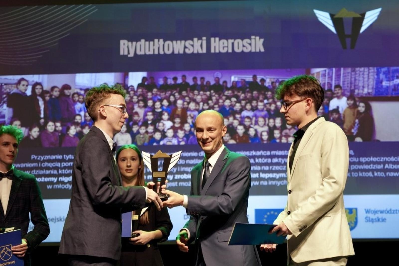 Zdjęcie w galerii na portalu naszwodzislaw.com: Rydułtowska gala Herosów Spod Szarloty za nami [FOTO] wiadomości z regionu