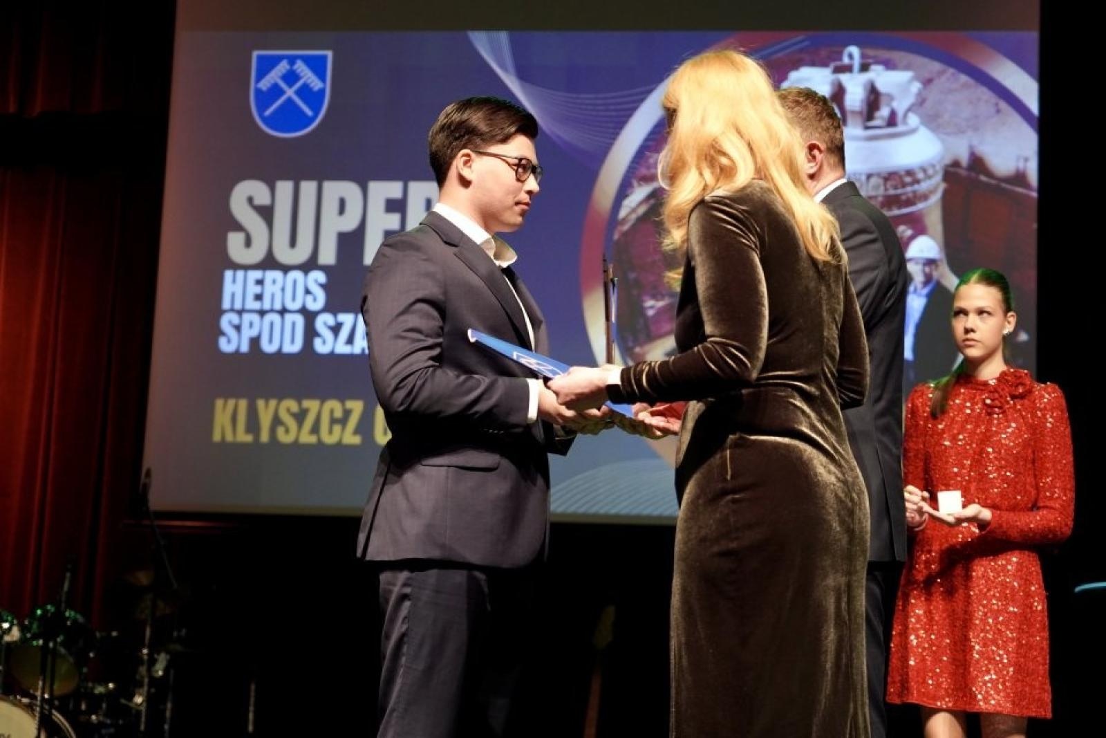 Zdjęcie w galerii na portalu naszwodzislaw.com: Rydułtowska gala Herosów Spod Szarloty za nami [FOTO] wiadomości z regionu