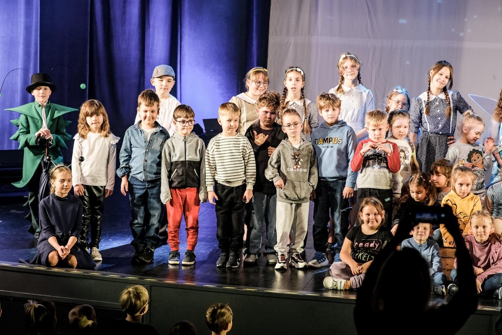 Zdjęcie w galerii na portalu naszwodzislaw.com: Za nami Święto Teatru Małego Widza w WCK wiadomości z regionu