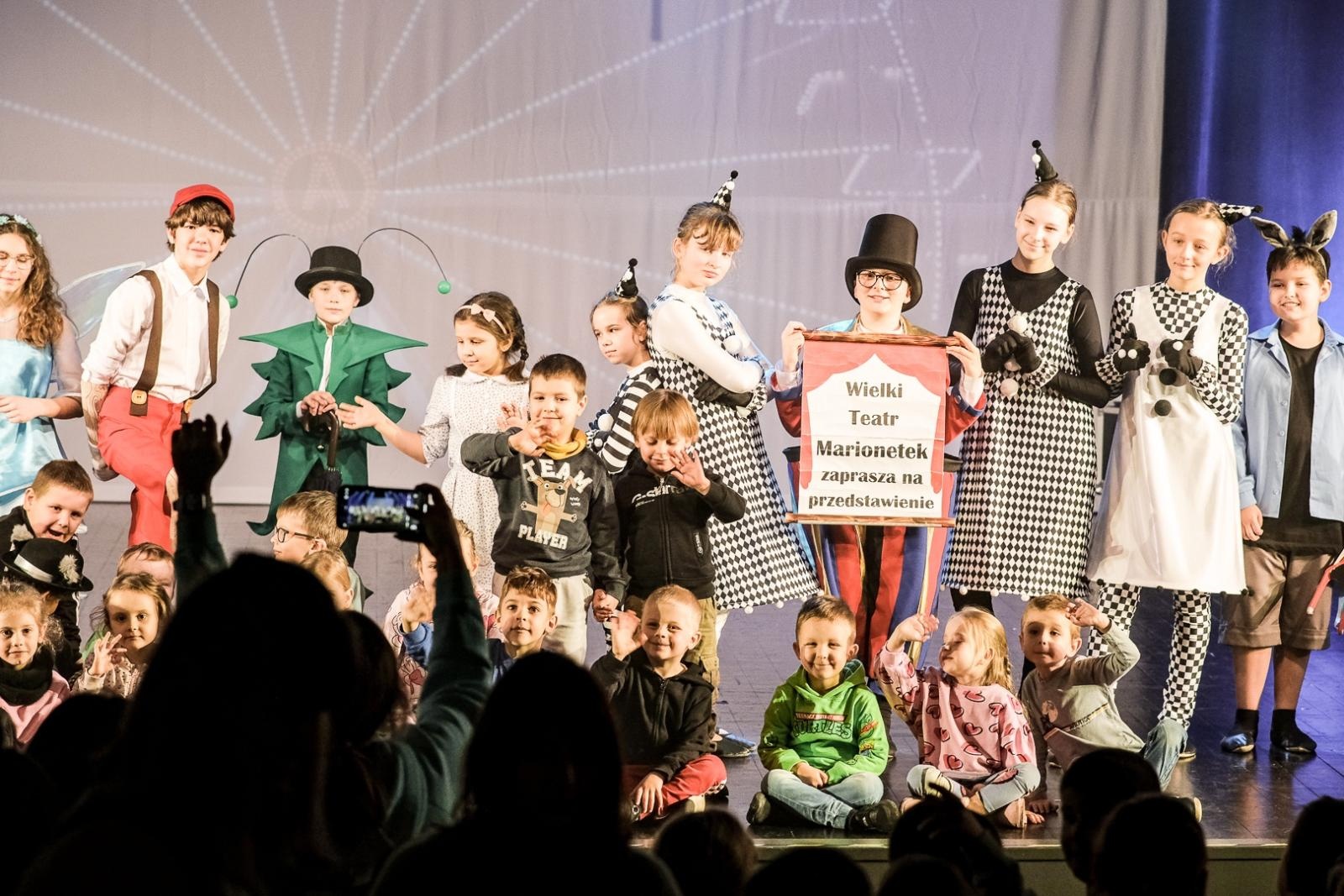 Zdjęcie w galerii na portalu naszwodzislaw.com: Za nami Święto Teatru Małego Widza w WCK wiadomości z regionu