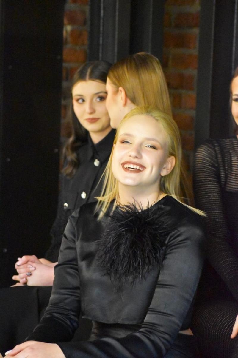 Zdjęcie w galerii na portalu naszwodzislaw.com: Anielski pokaz mody w Zabytkowej Kopalni Ignacy wiadomości z regionu