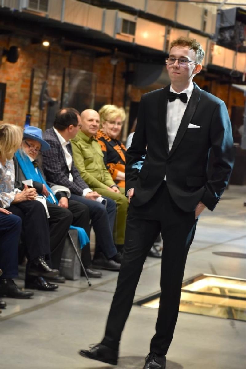 Zdjęcie w galerii na portalu naszwodzislaw.com: Anielski pokaz mody w Zabytkowej Kopalni Ignacy wiadomości z regionu