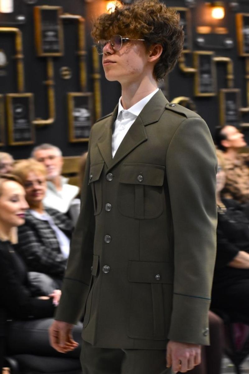 Zdjęcie w galerii na portalu naszwodzislaw.com: Anielski pokaz mody w Zabytkowej Kopalni Ignacy wiadomości z regionu