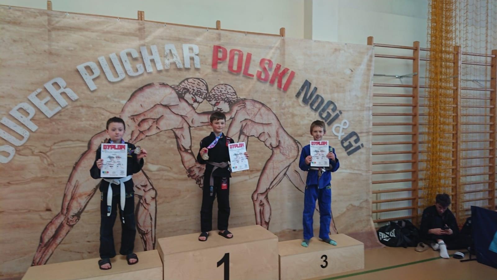 Zdjęcie w galerii na portalu naszwodzislaw.com: Pięć medali dla Octagon Team Junior Wodzisław Śląski na III Super Pucharze Polski KIDS BJJ No-Gi & Gi wiadomości z regionu