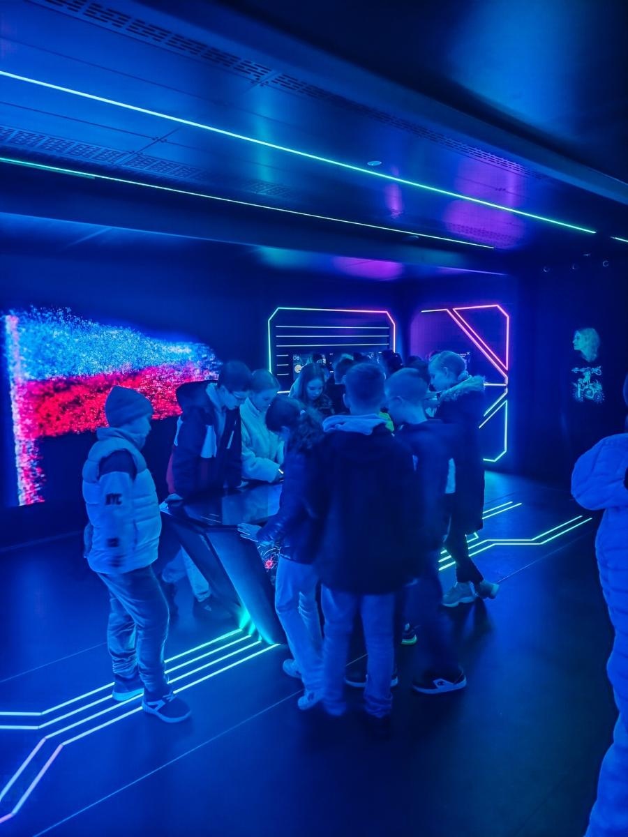 Zdjęcie w galerii na portalu naszwodzislaw.com: Iskry Niepodległej w Gołkowicach frekwencyjnym sukcesem [FOTO] wiadomości z regionu