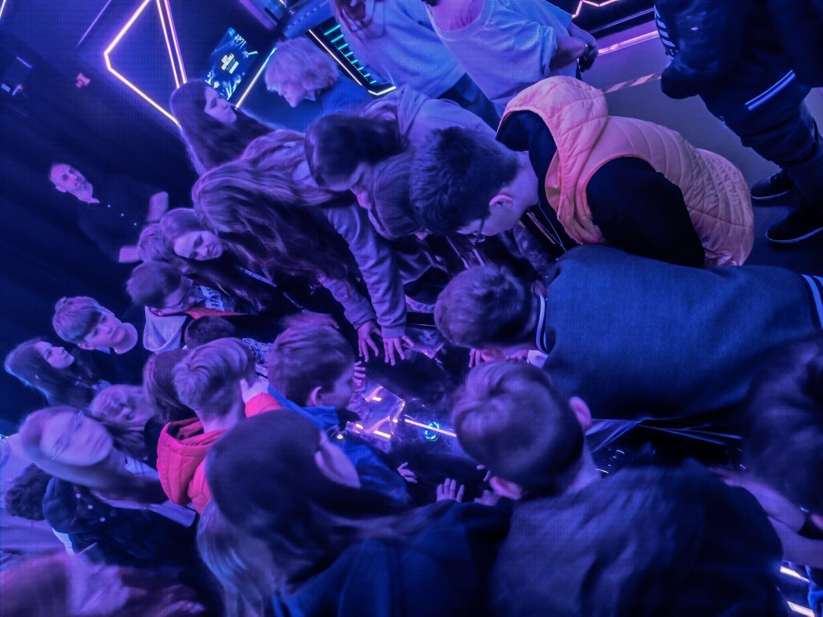 Zdjęcie w galerii na portalu naszwodzislaw.com: Iskry Niepodległej w Gołkowicach frekwencyjnym sukcesem [FOTO] wiadomości z regionu