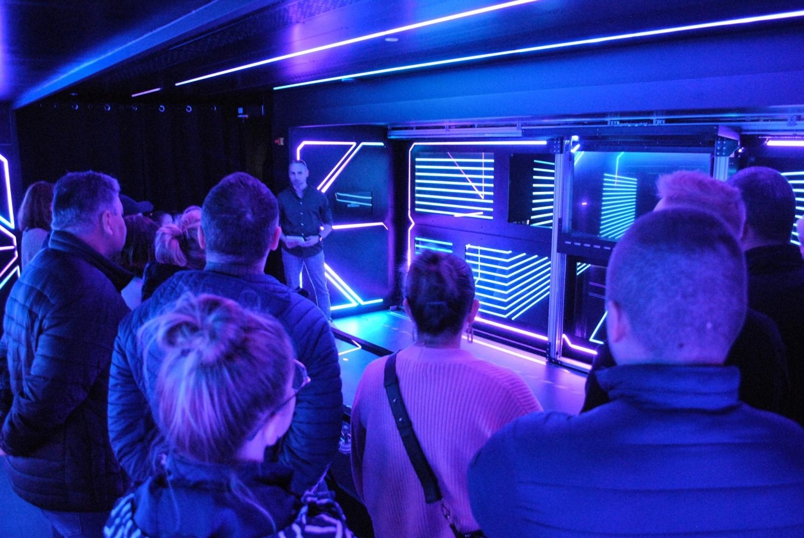 Zdjęcie w galerii na portalu naszwodzislaw.com: Iskry Niepodległej w Gołkowicach frekwencyjnym sukcesem [FOTO] wiadomości z regionu