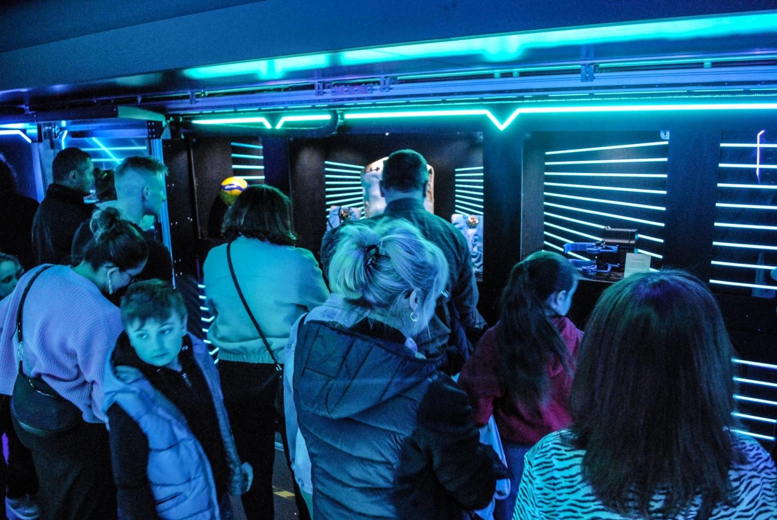 Zdjęcie w galerii na portalu naszwodzislaw.com: Iskry Niepodległej w Gołkowicach frekwencyjnym sukcesem [FOTO] wiadomości z regionu