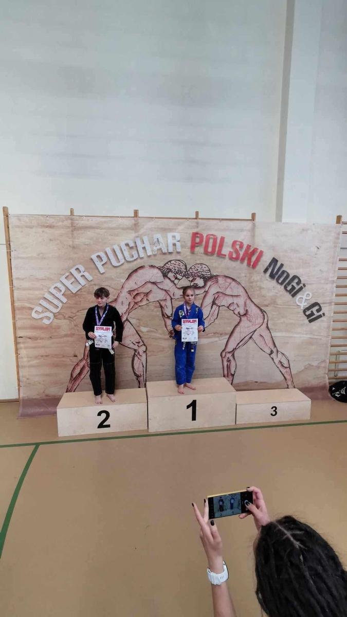 Zdjęcie w galerii na portalu naszwodzislaw.com: Worek medali zawodników Akademii Sportowej Top Team na zawodach superpucharu w Siewierzu wiadomości z regionu