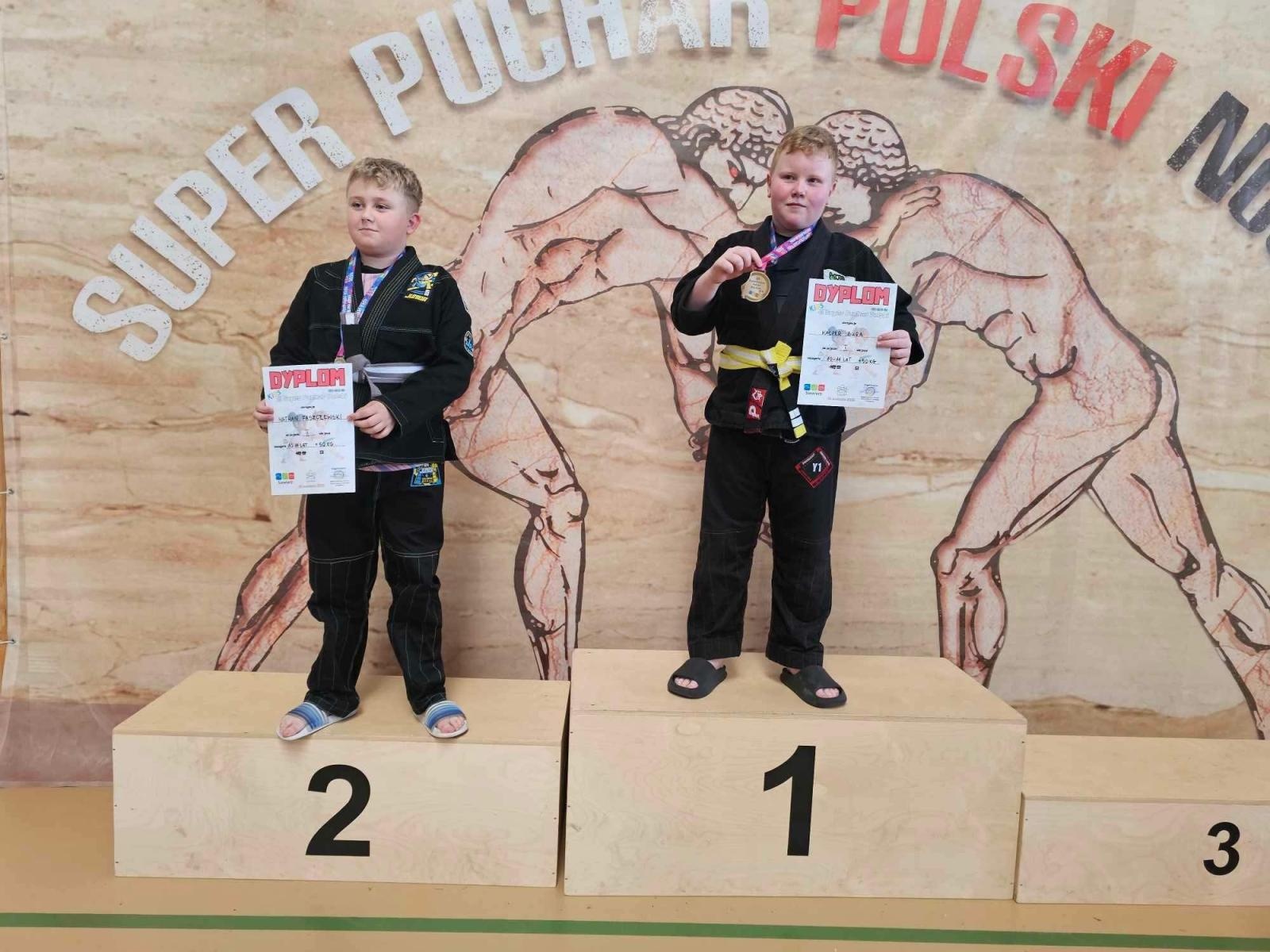 Zdjęcie w galerii na portalu naszwodzislaw.com: Worek medali zawodników Akademii Sportowej Top Team na zawodach superpucharu w Siewierzu wiadomości z regionu