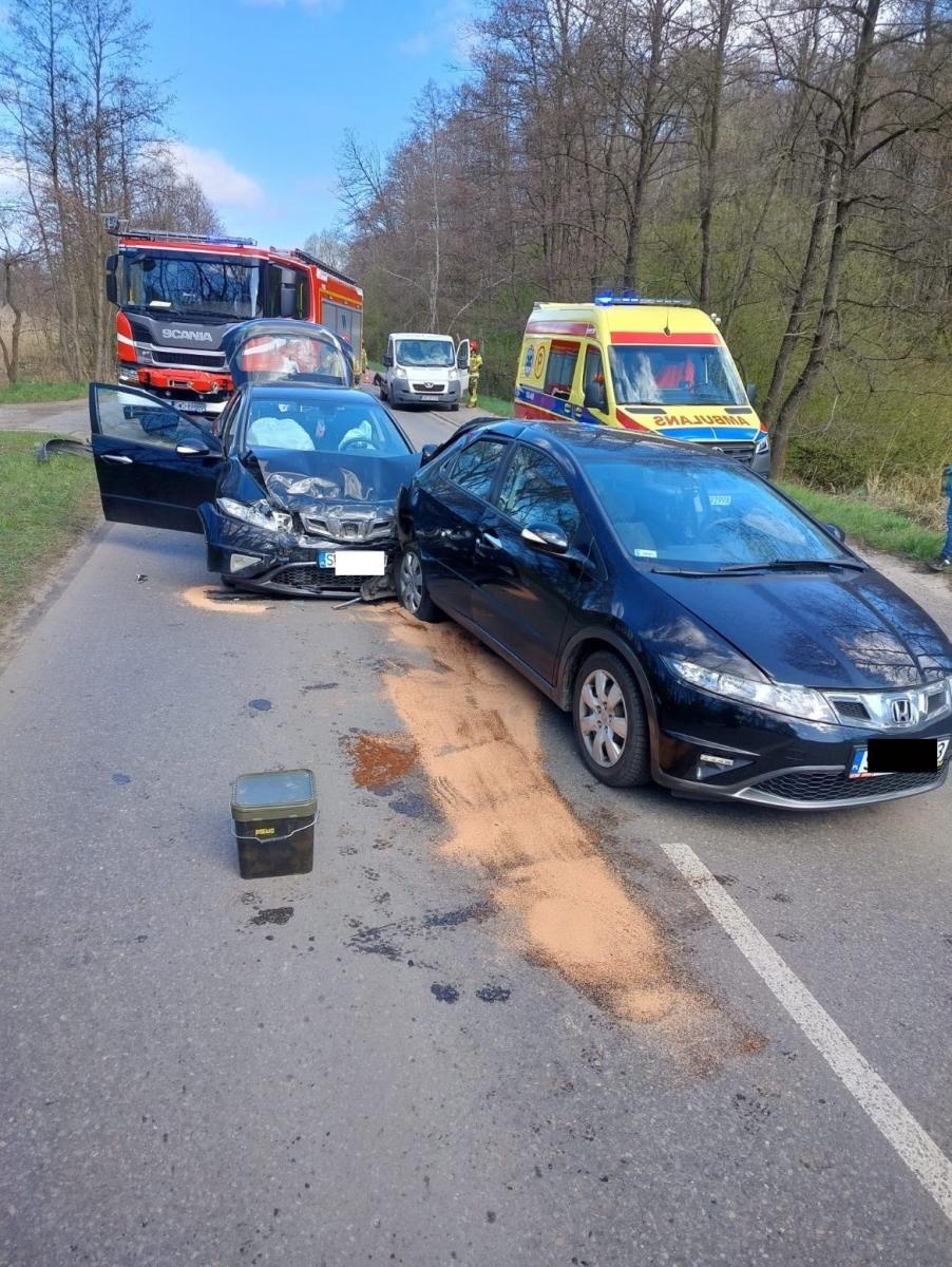 Zdjęcie w galerii na portalu naszwodzislaw.com: Groźne zdarzenie na Łużyckiej. Jedna osoba w szpitalu wiadomości z regionu