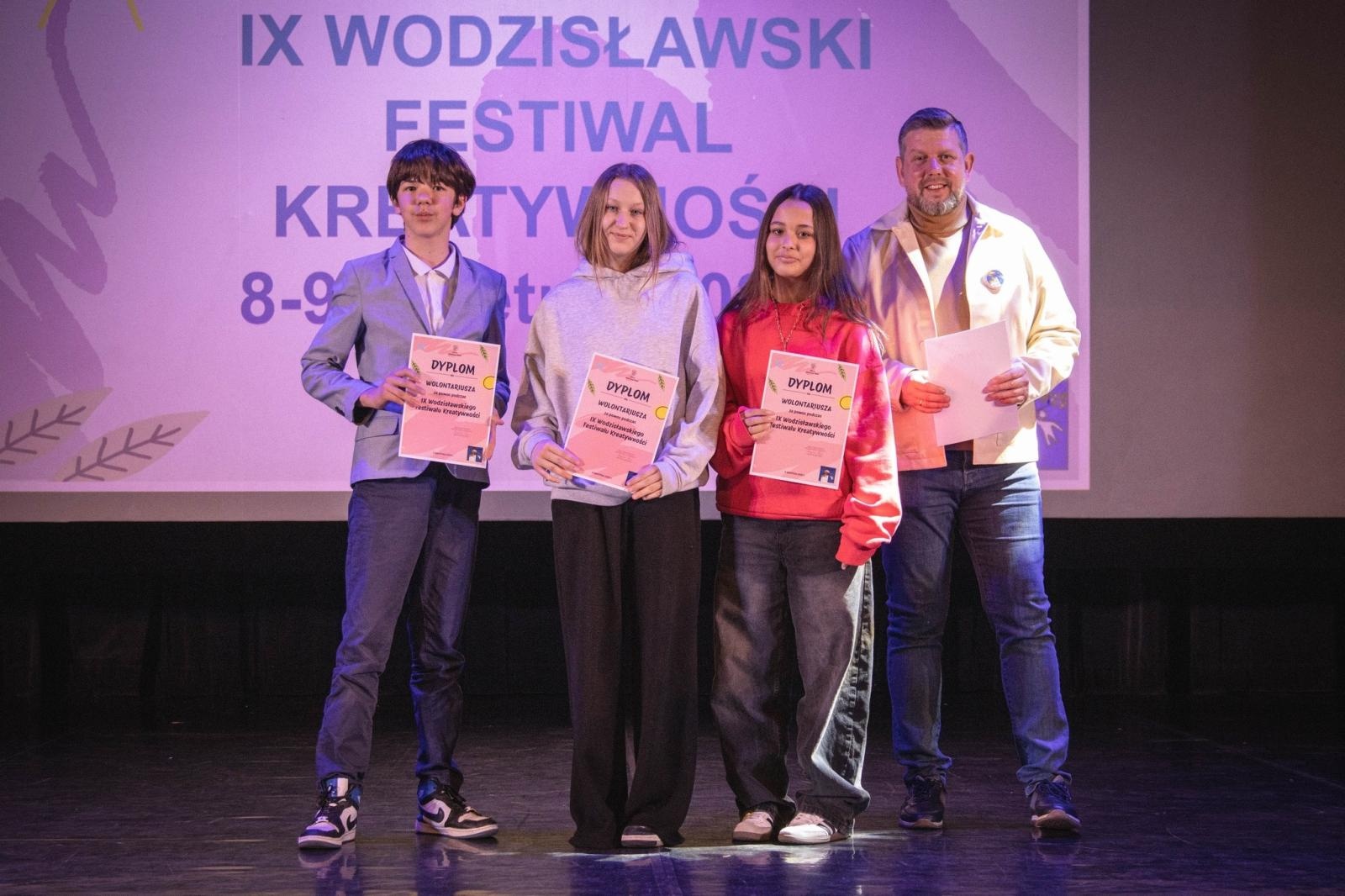 Zdjęcie w galerii na portalu naszwodzislaw.com: Kreatywność nie zna granic. Za nami IX Wodzisławski Festiwal Kreatywności [FOTO] wiadomości z regionu