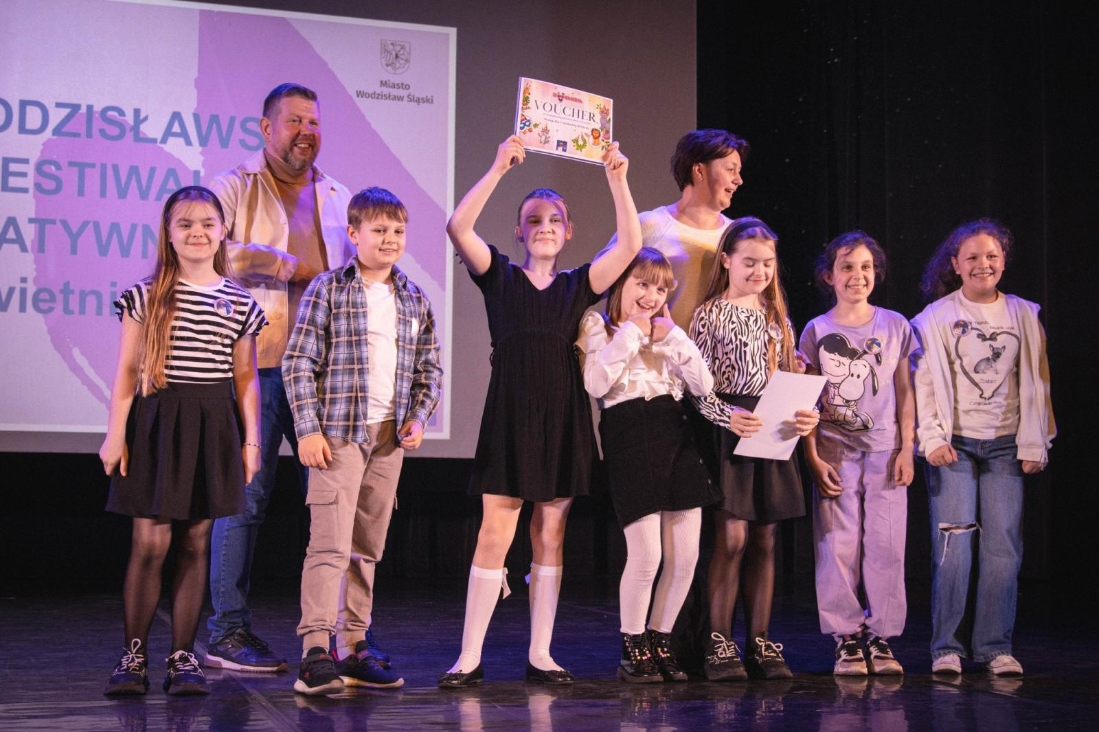 Zdjęcie w galerii na portalu naszwodzislaw.com: Kreatywność nie zna granic. Za nami IX Wodzisławski Festiwal Kreatywności [FOTO] wiadomości z regionu