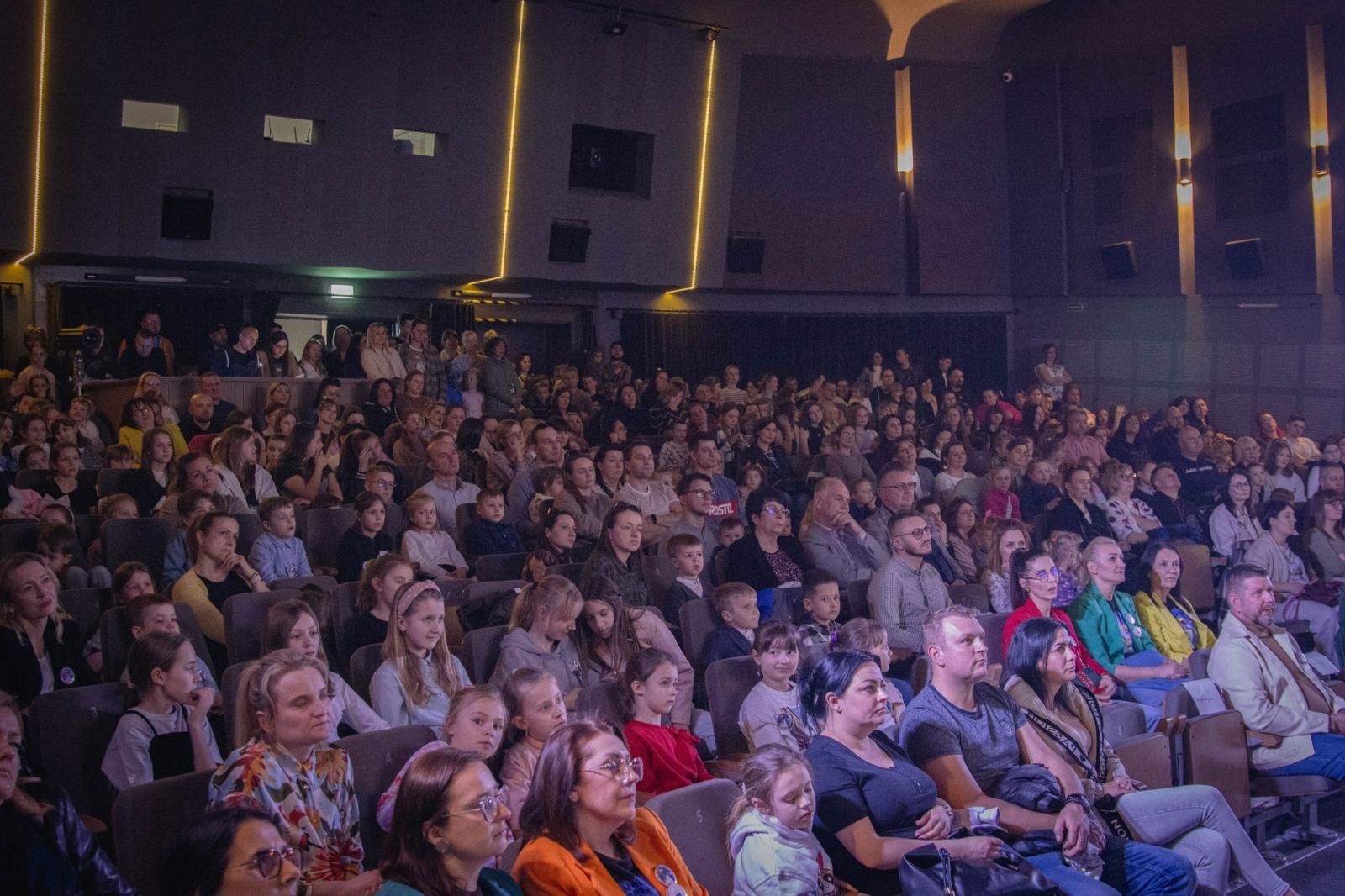 Zdjęcie w galerii na portalu naszwodzislaw.com: Kreatywność nie zna granic. Za nami IX Wodzisławski Festiwal Kreatywności [FOTO] wiadomości z regionu